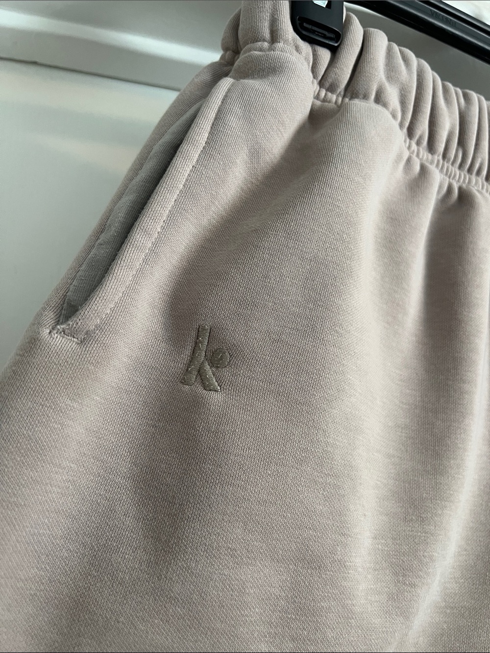 Sweatshorts - Picture 3 of 3